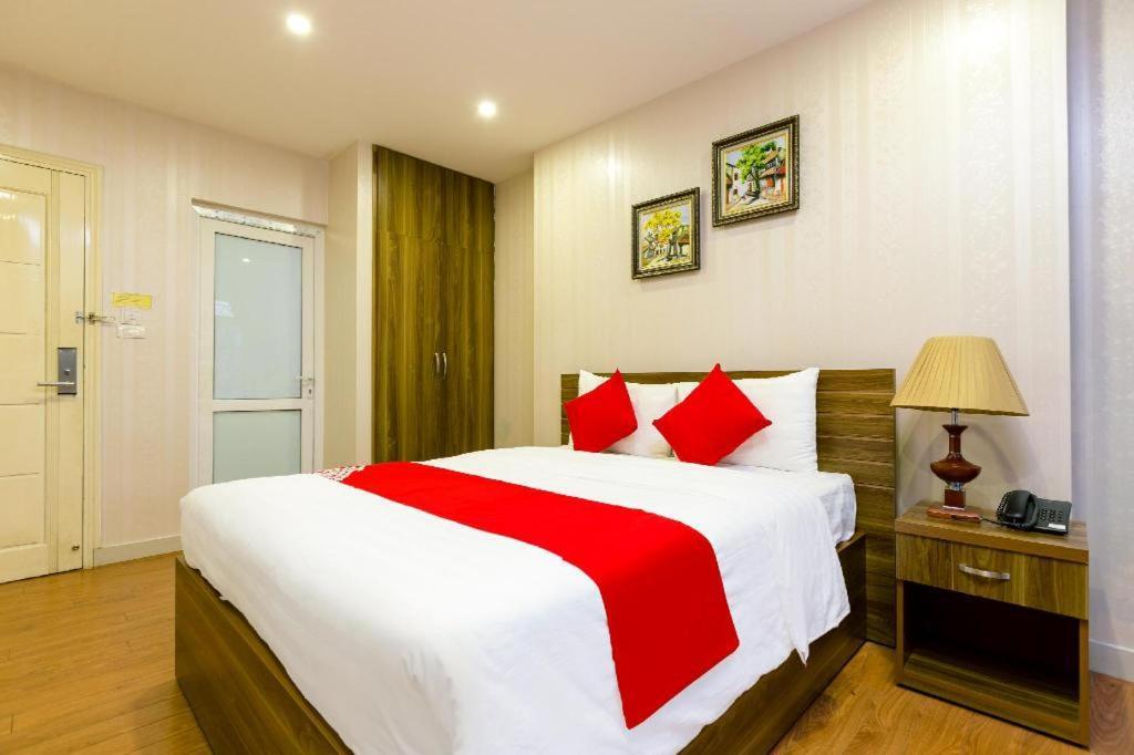 New Amely Hotel Hanoi Exteriör bild