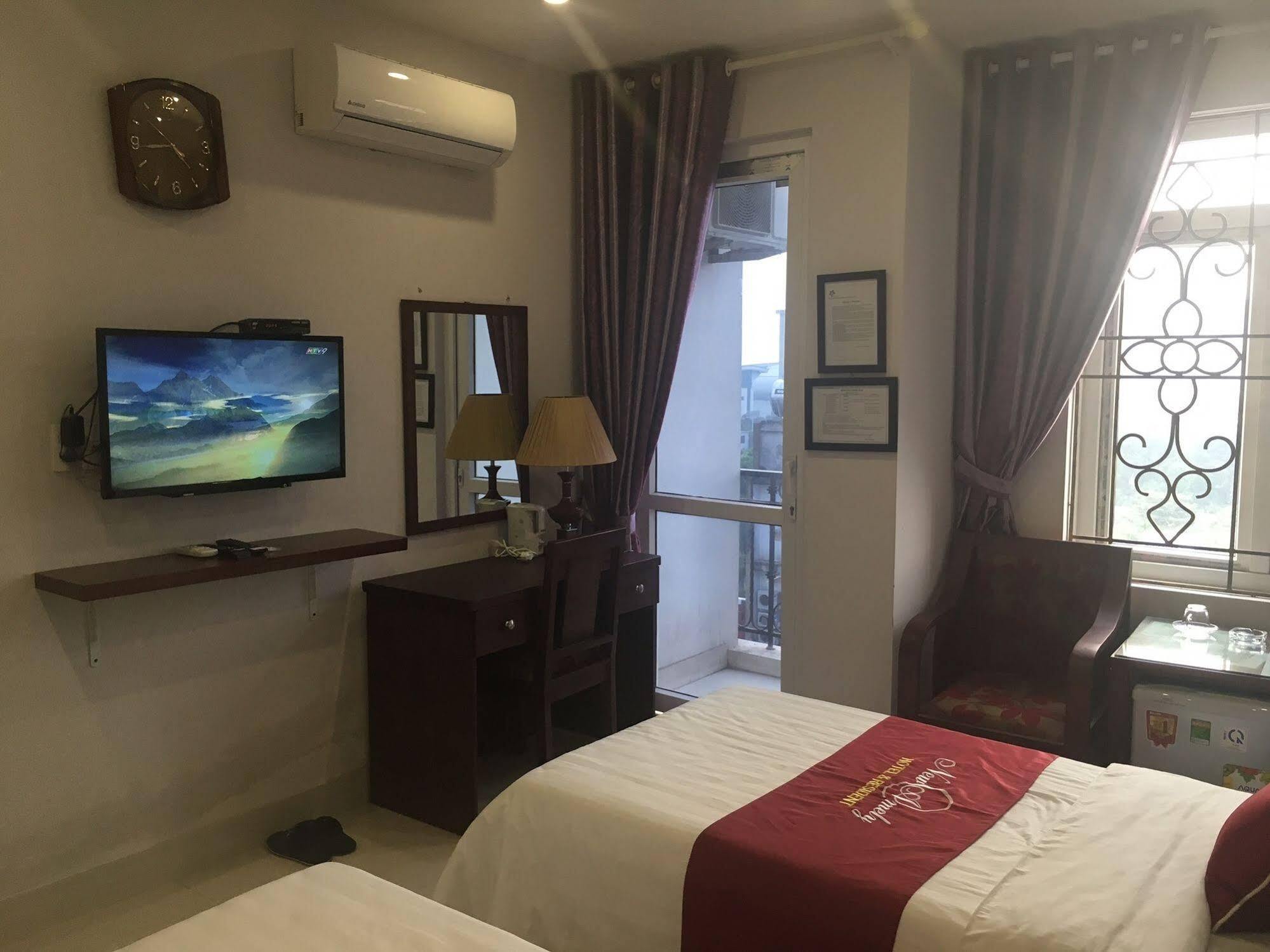 New Amely Hotel Hanoi Exteriör bild
